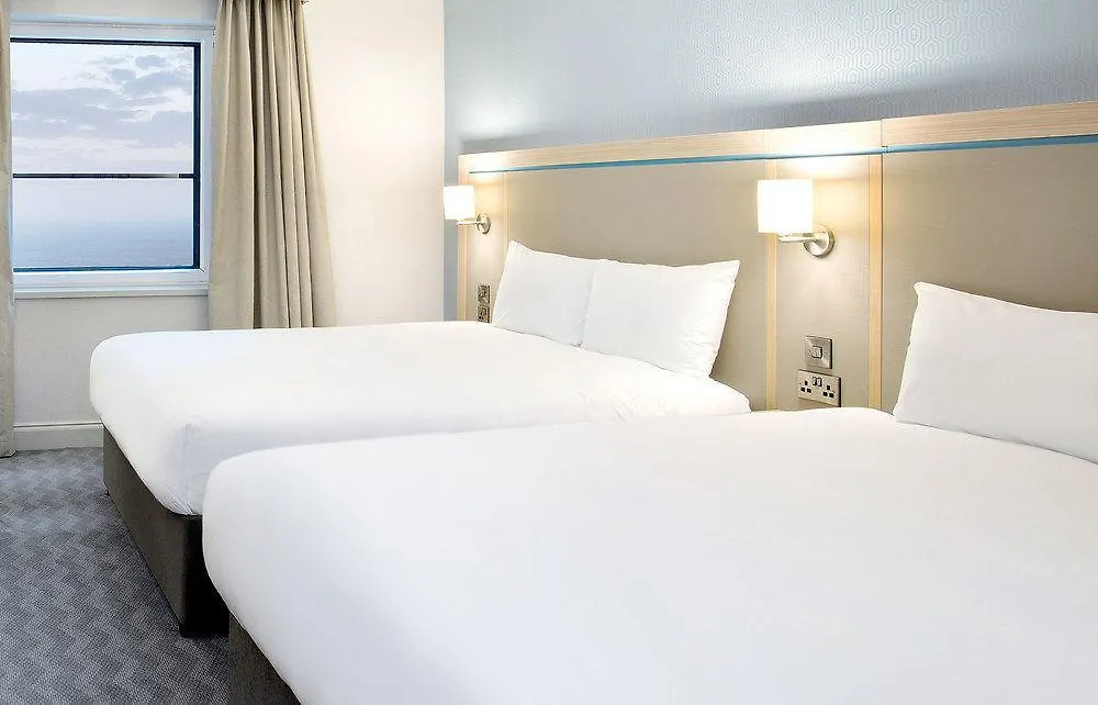 Leonardo Royal Hotel Brighton Waterfront 4*,