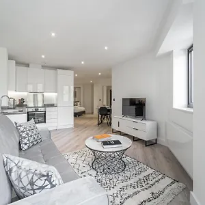 Seven Living Residences - Close To Nec & Bhx - Free Parking Solihull